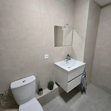 Apartment 304 - Avec Terrasse Refait A Neuf *