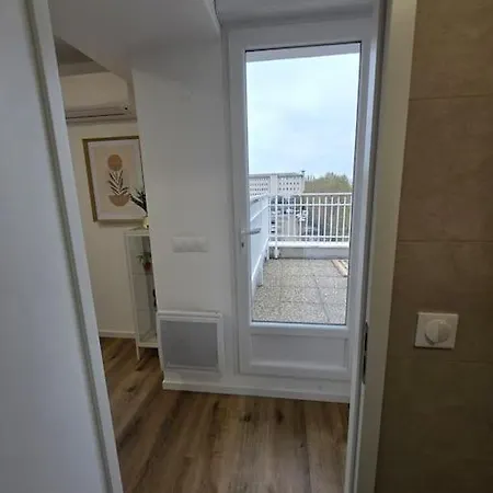Apartment 304 - Avec Terrasse Refait A Neuf *