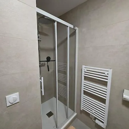 304 - Lafayette Lägenhet *